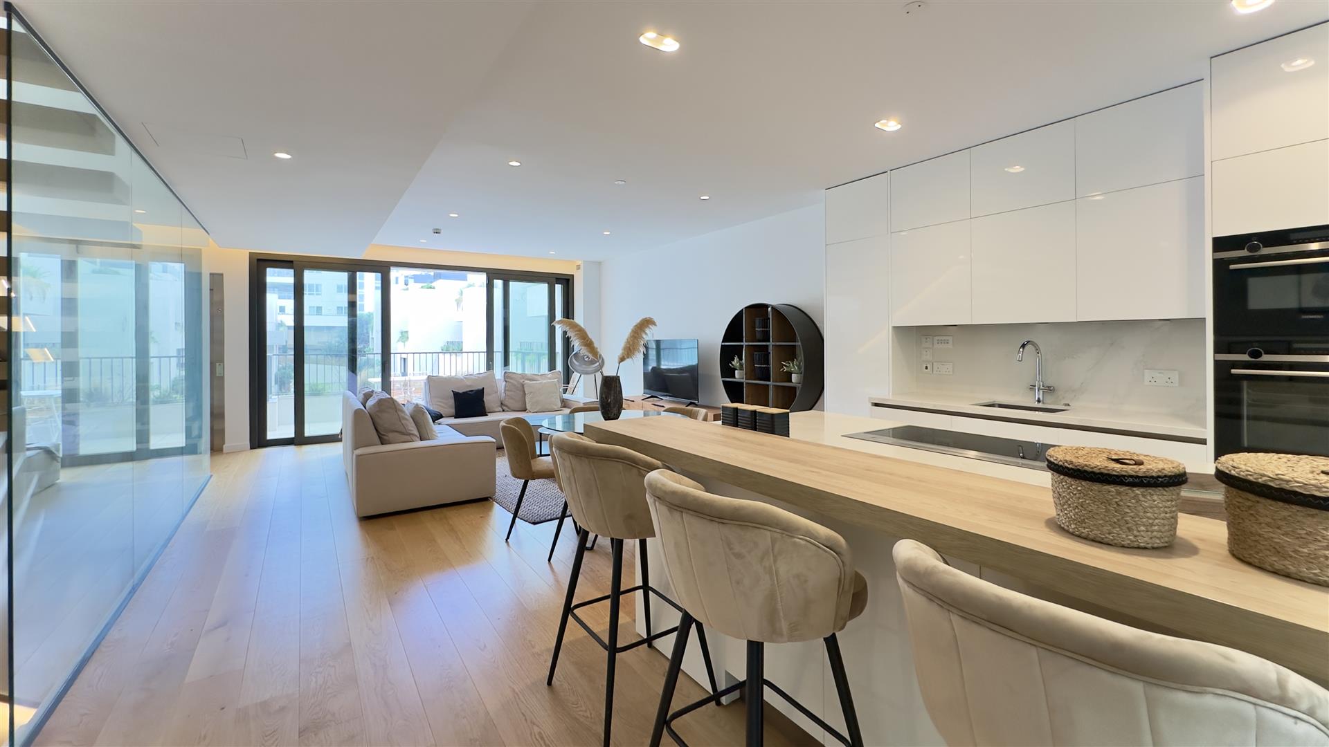 Image of House - 4 Bedrooms - 4 Bathrooms for Sale in North Gorge-Gibraltar, Image 1